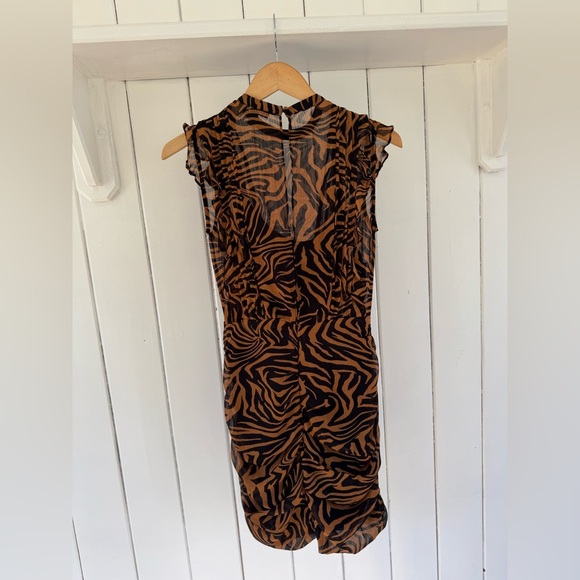 Express Brown and Black Ruffled Body-Con Midi Dress - Picture 5 of 6